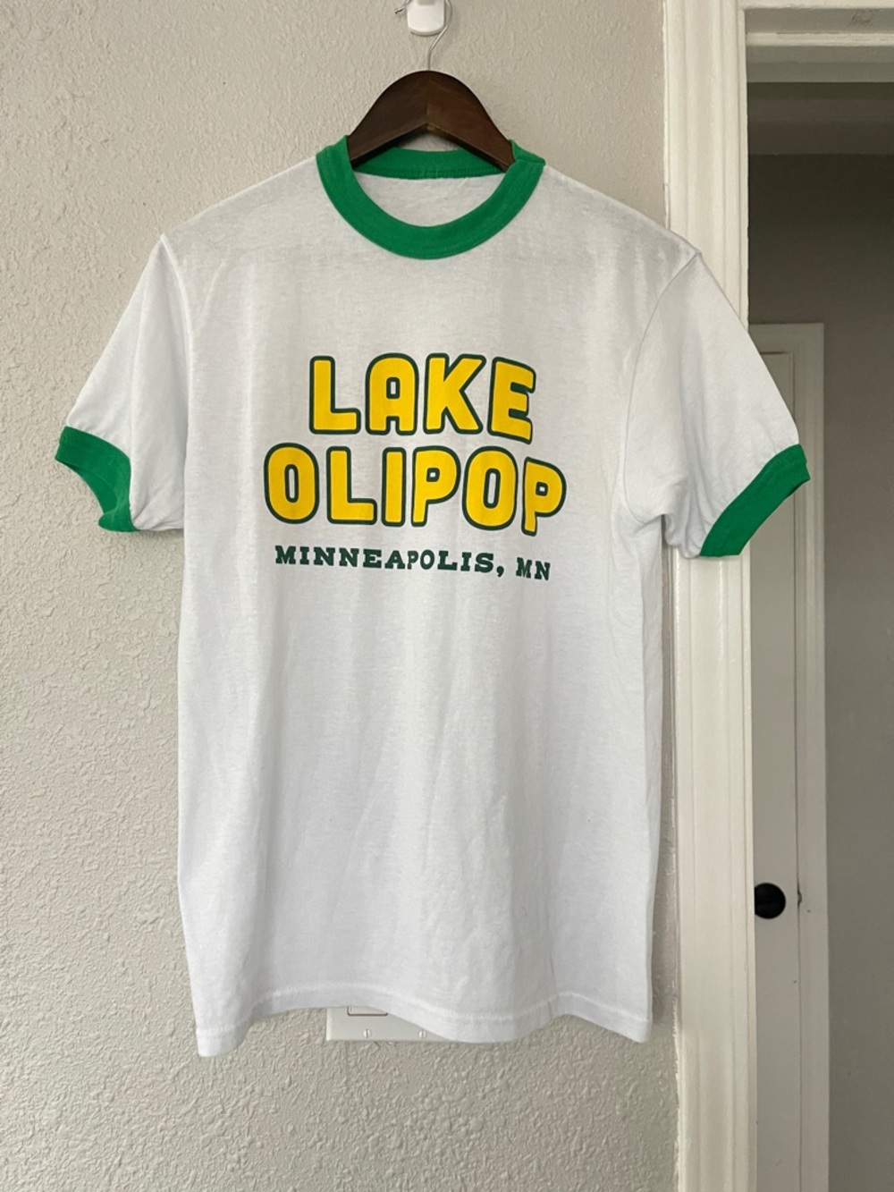Olipop Lake Minneapolis MN Ringer Tee White Green Graphic Shirt Size L